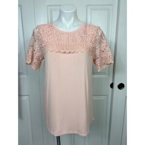 Adrianna Papell Blush Pink Jersey Top Lace Yoke Short Sleeve Size M